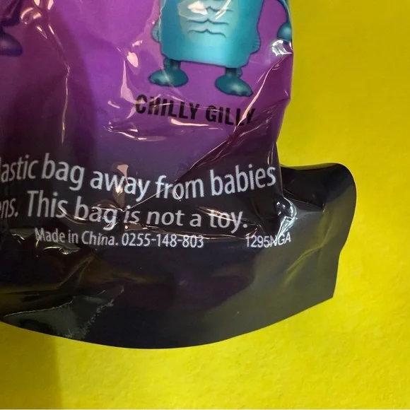 Wendy’s FROSTY FRIGHTS chase / variant MELTIN (new in package) - Picture 3 of 3